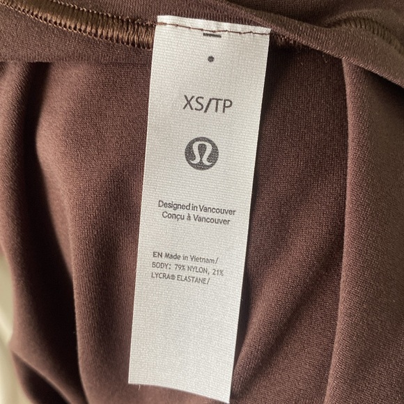 Lululemon Wundermost Ultra-Soft Nulu Square-Neck Sleeveless Bodysuit XS - Picture 6 of 9